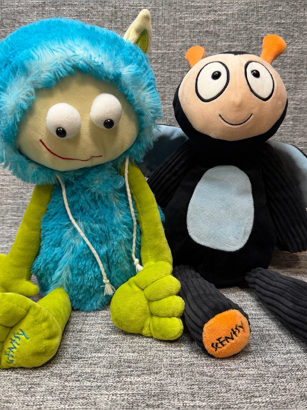 Scentsy Buddy Butterfly & Alien With Candy Dandy Scent Pack